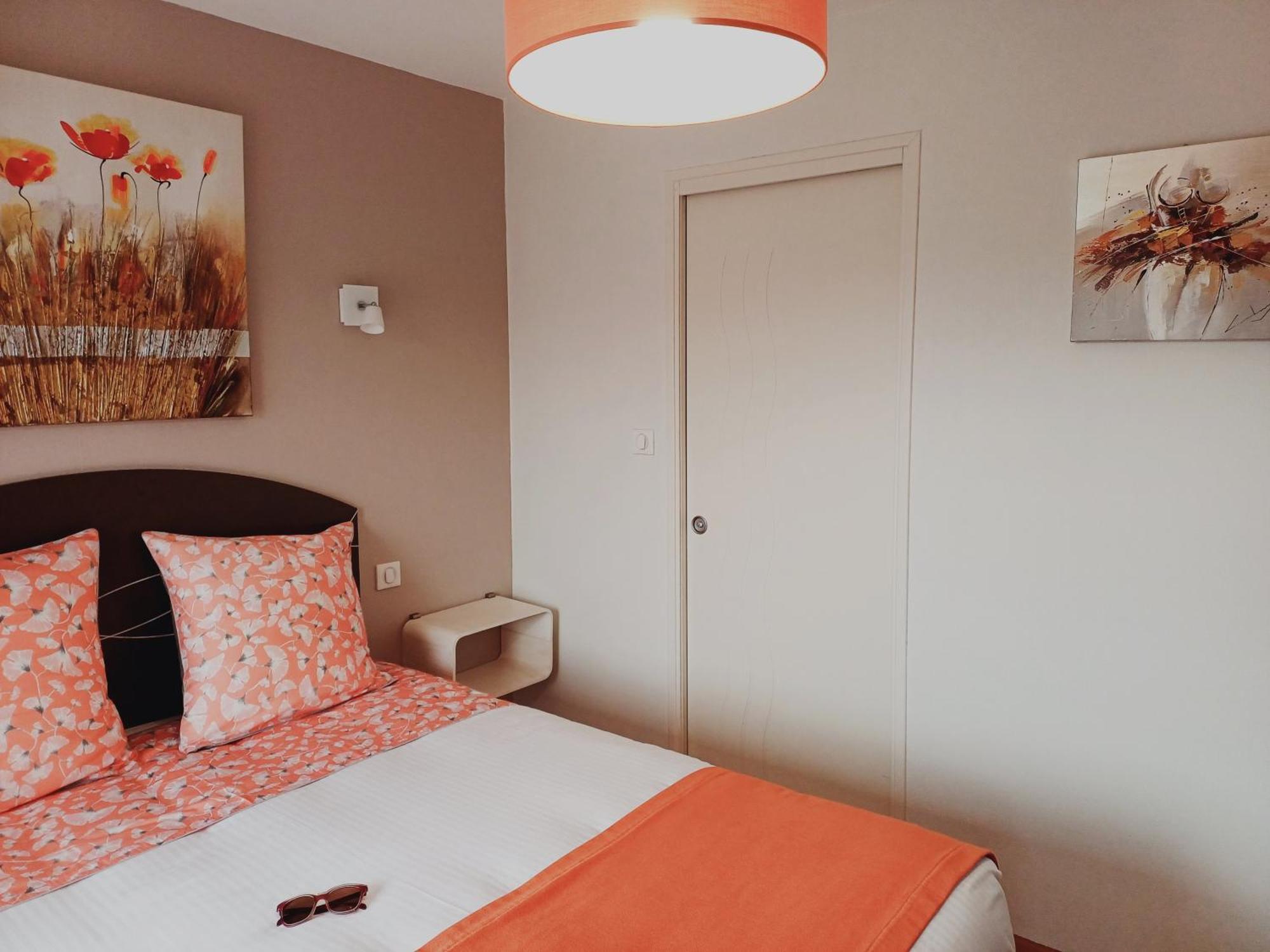 Les Terrasses Du Ris Bed & Breakfast Дуарнене Екстериор снимка