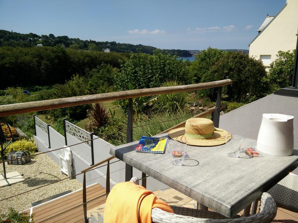 Les Terrasses Du Ris Bed & Breakfast Дуарнене Екстериор снимка